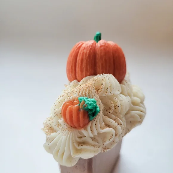 Pumpkin Spice - Handmade Soap - Picture 4 of 8